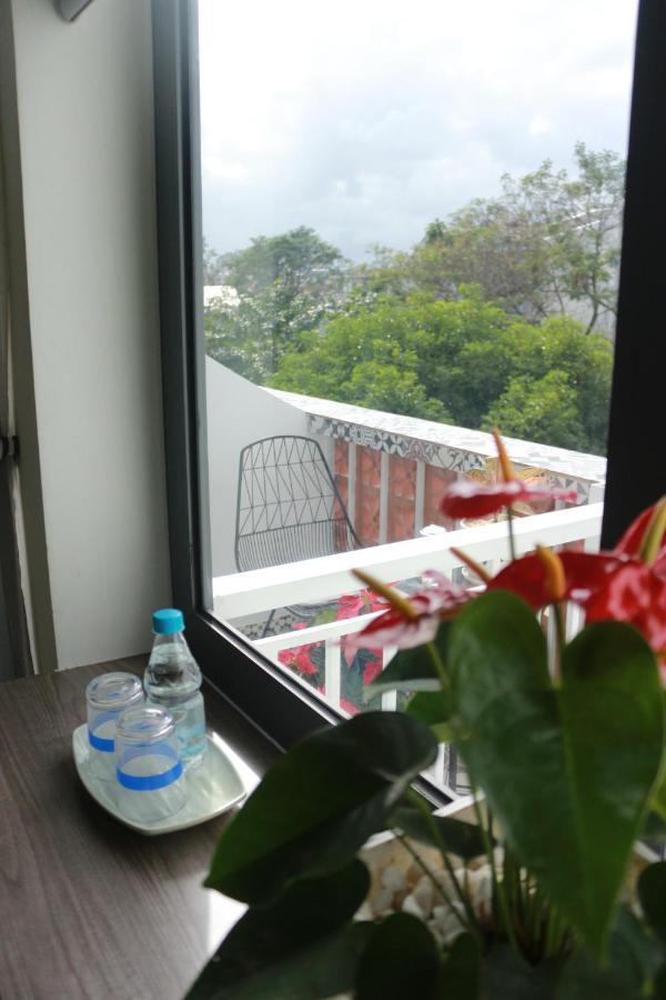 Lam Garden Boutique Homestay Хюе Екстер'єр фото
